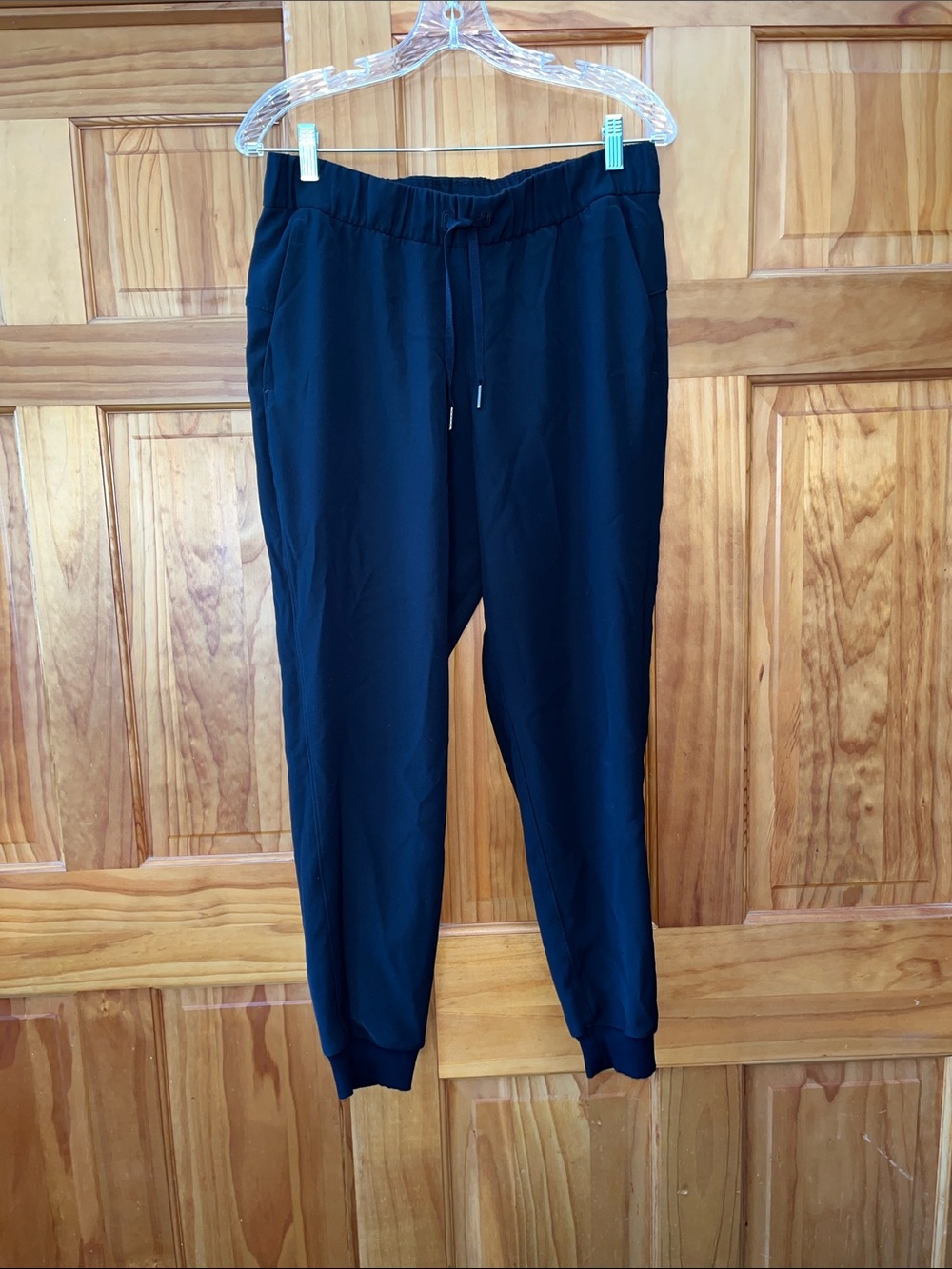 lululemon athletica Women’s Black Jogger with Drawstring